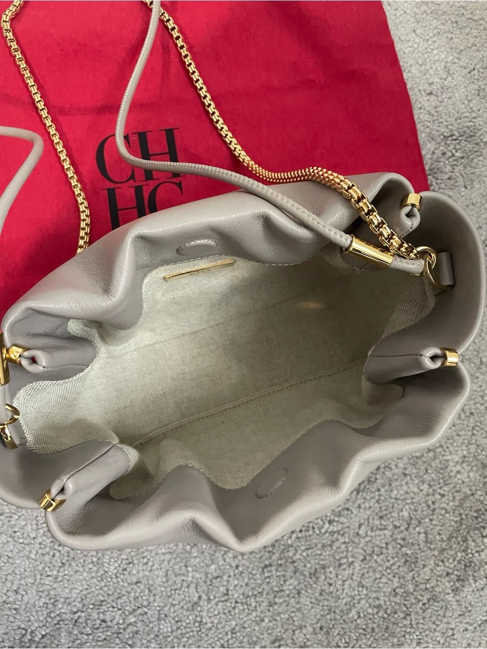 Carolina Herrera Leather Drawstring Crossbody Bucket Bag with Gold Hardware - Picture 9 of 12